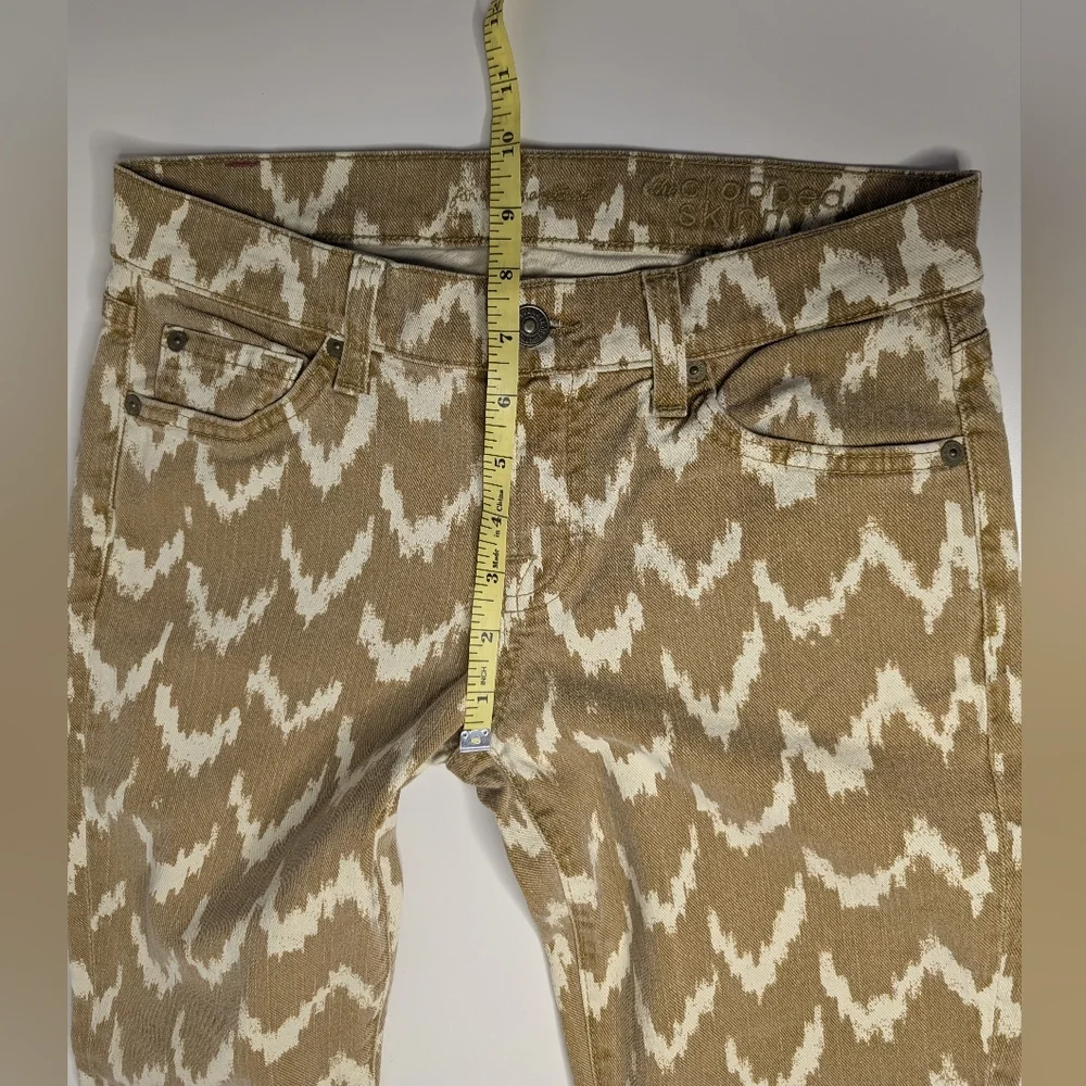 7 For All Mankind Size 24 Skinny Cropped Jeans Tan with Cream Chevron Women - Picture 7 of 10
